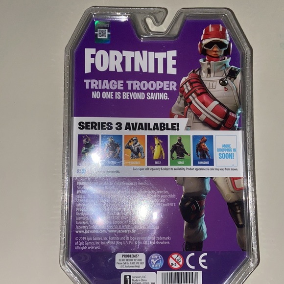 Fortnite Triage Trooper - Picture 2 of 2